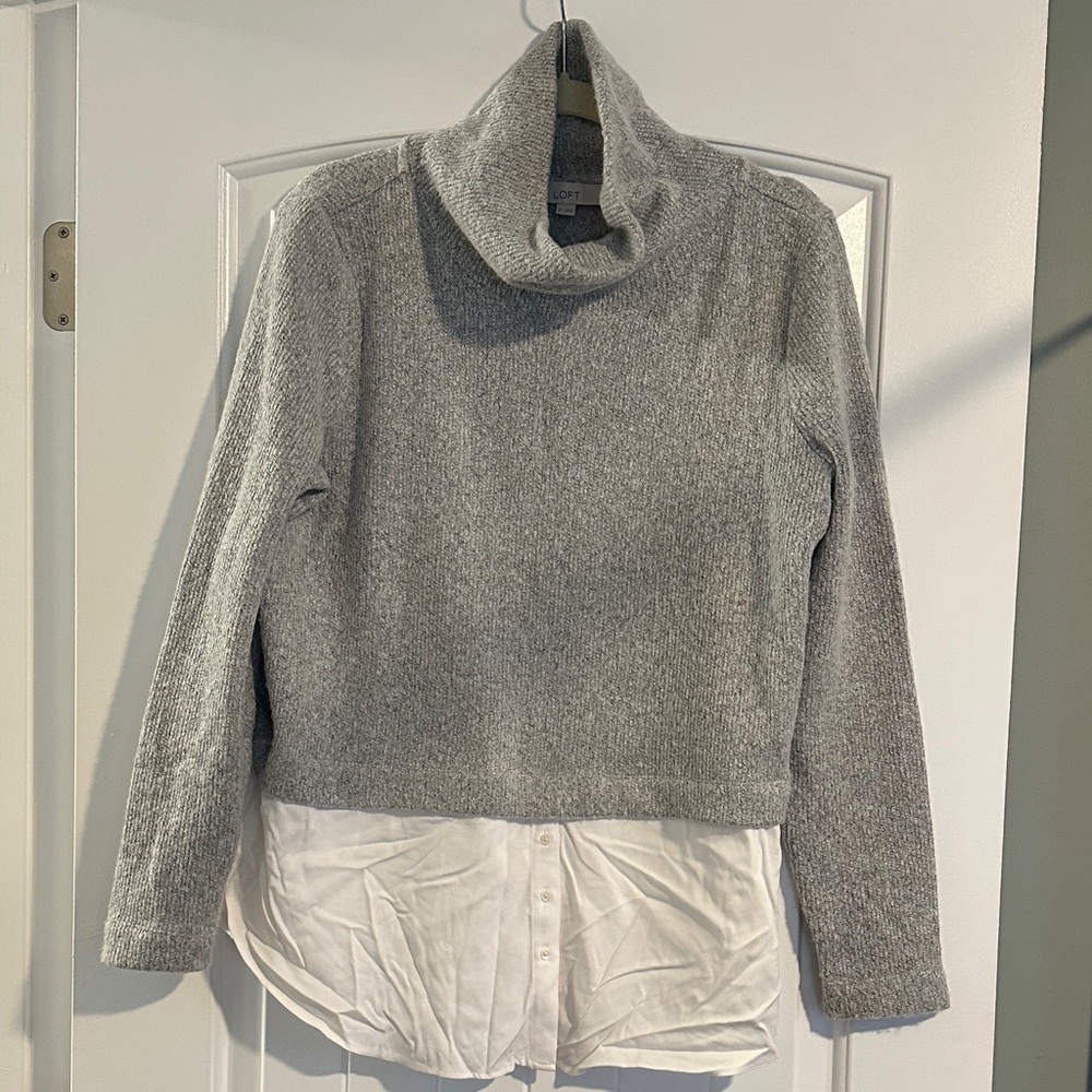 LOFT Gray Turtleneck Sweater with White Hem